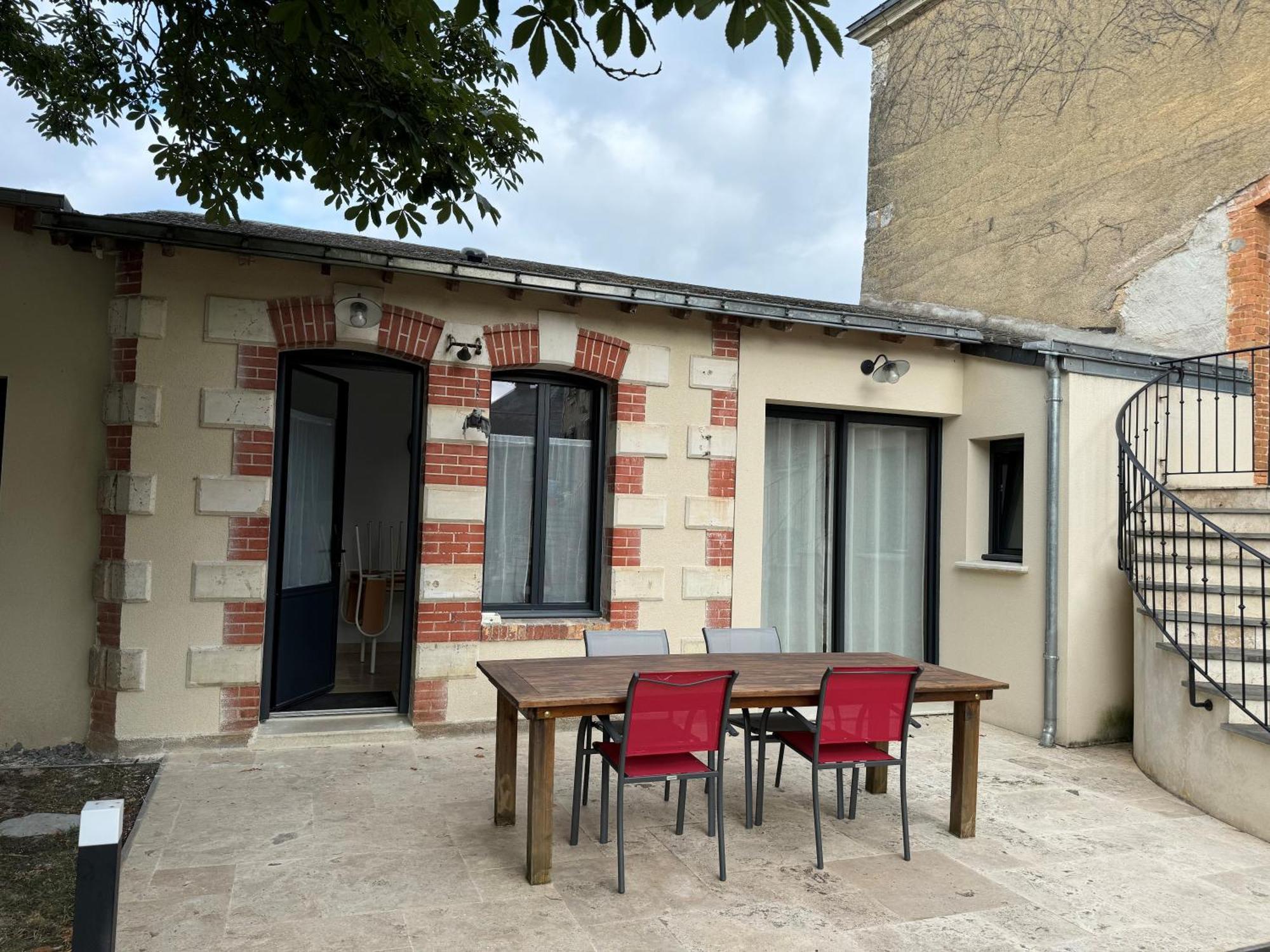 Petit Gite Avec Terrasse Thouarce Bagian luar foto
